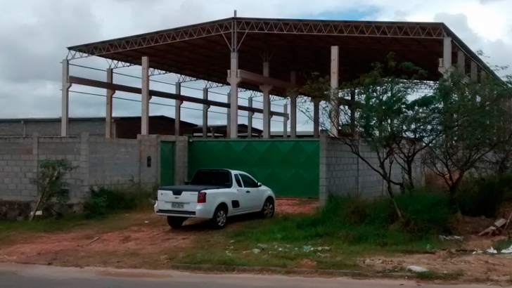 Cobertura metálica